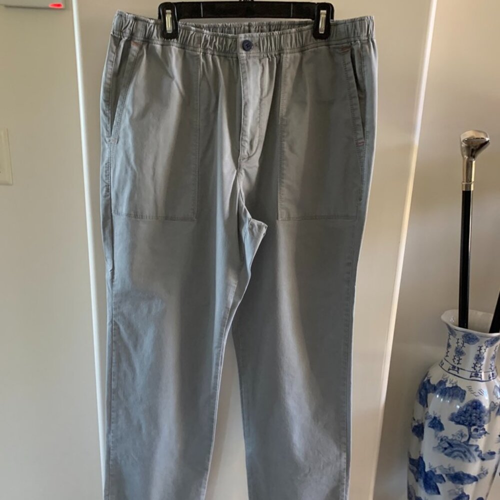 TOMMY BAHAMA LIGHTWEIGHT BORACAY PULL ON PANTS GRAY